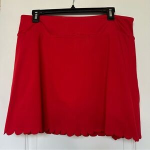 CROWN & IVY bright red athletic skort with scalloped hem, pockets and shorts